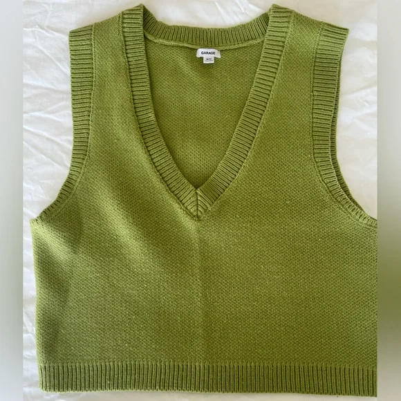 Garage Knit Vest - Picture 2 of 6